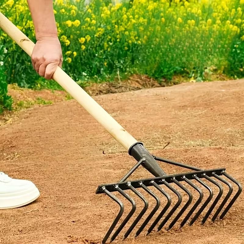 Heavy-Duty Nine Tine Garden Hoe / Rake for Soil Leveling & Gardening (Pack of 1)